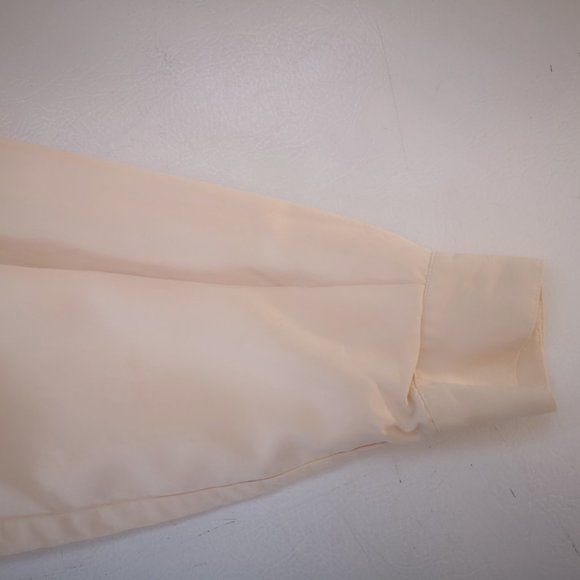 The Kettle Creek Clothing Co. Men's 100% Silk Light Beige Shirt - Picture 7 of 10